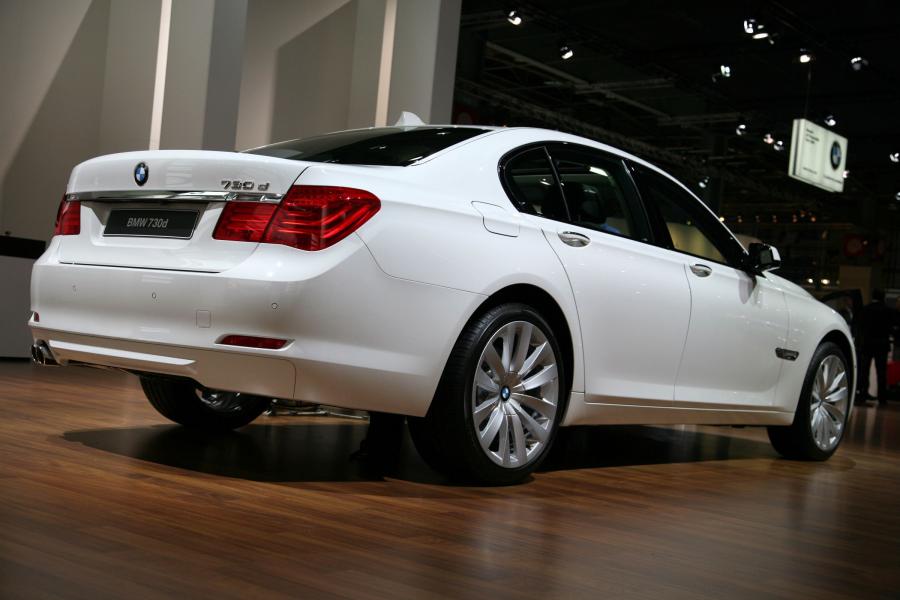  BMW 7-Series 2009 года  (фото 113 из 167)